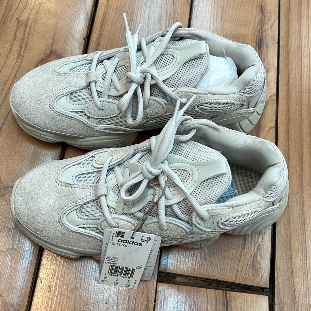 Yeezy 500
